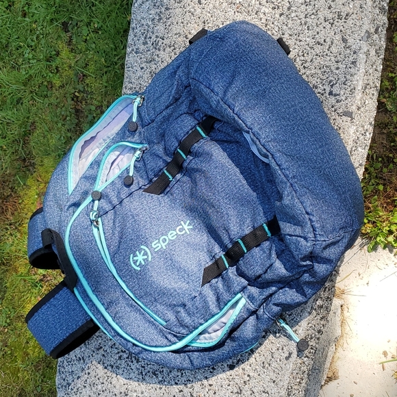 SPECK Backpack Student Model - Picture 5 of 6